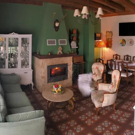 بيت للعطل El Rincon De Fernando شقوبية